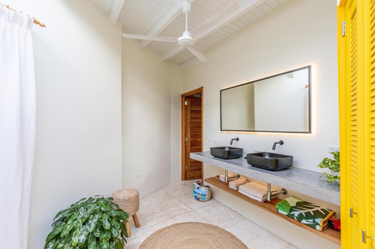 Naima Luxury Home, Cottage & Apartment Rentals Paradera Bagian luar foto